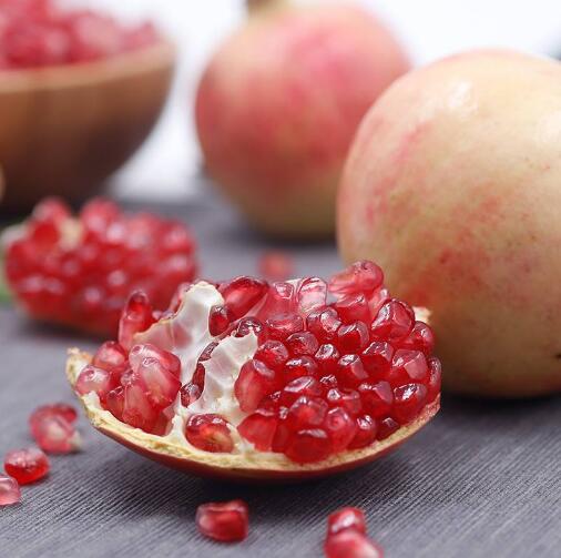 臨潼石榴王子任責(zé) 借力互聯(lián)網(wǎng)，助推農(nóng)副土特產(chǎn)品紅遍全國